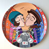 Sevgililer Günü Özel Tasarım El Boyaması Vintage Sevgili Ve Araba Desenli Duvar Tabağı