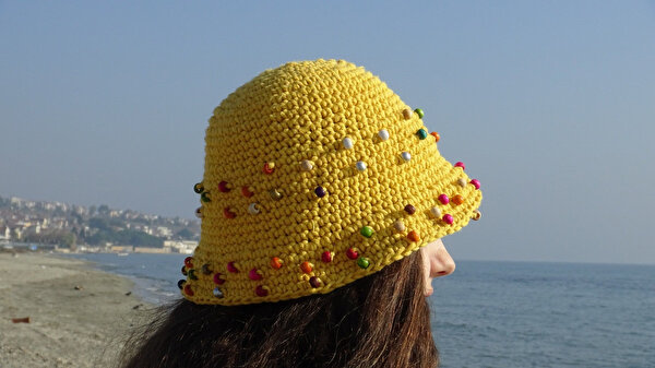 Sarı Özel Yapım Boncuklu Şapka